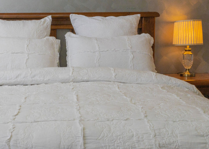 Best White Coverlet